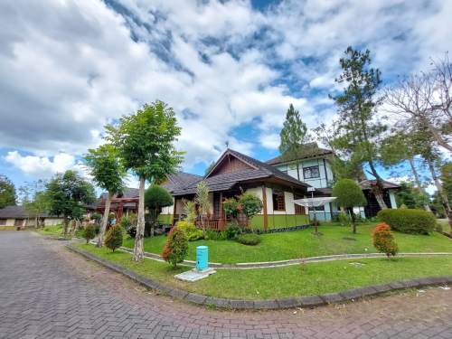 Villa Kota Bunga Puncak - 3 Kamar Public pool