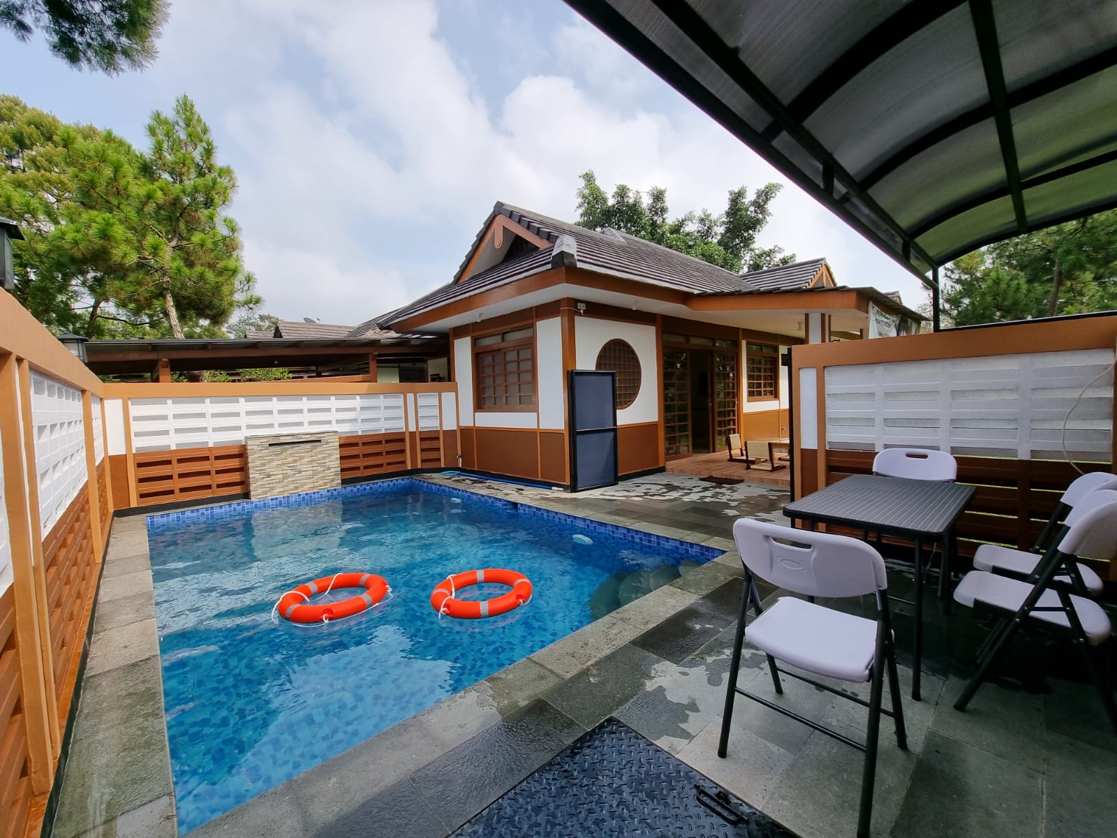 Vila japanese style Puncak bogor private pool