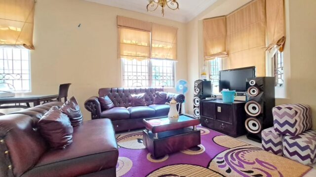 3 Kamar Villa Kota Bunga Puncak 3 Kamar FF3