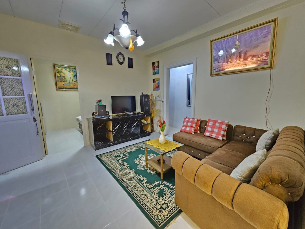 Villa 3 kamar kota bunga Blok H8