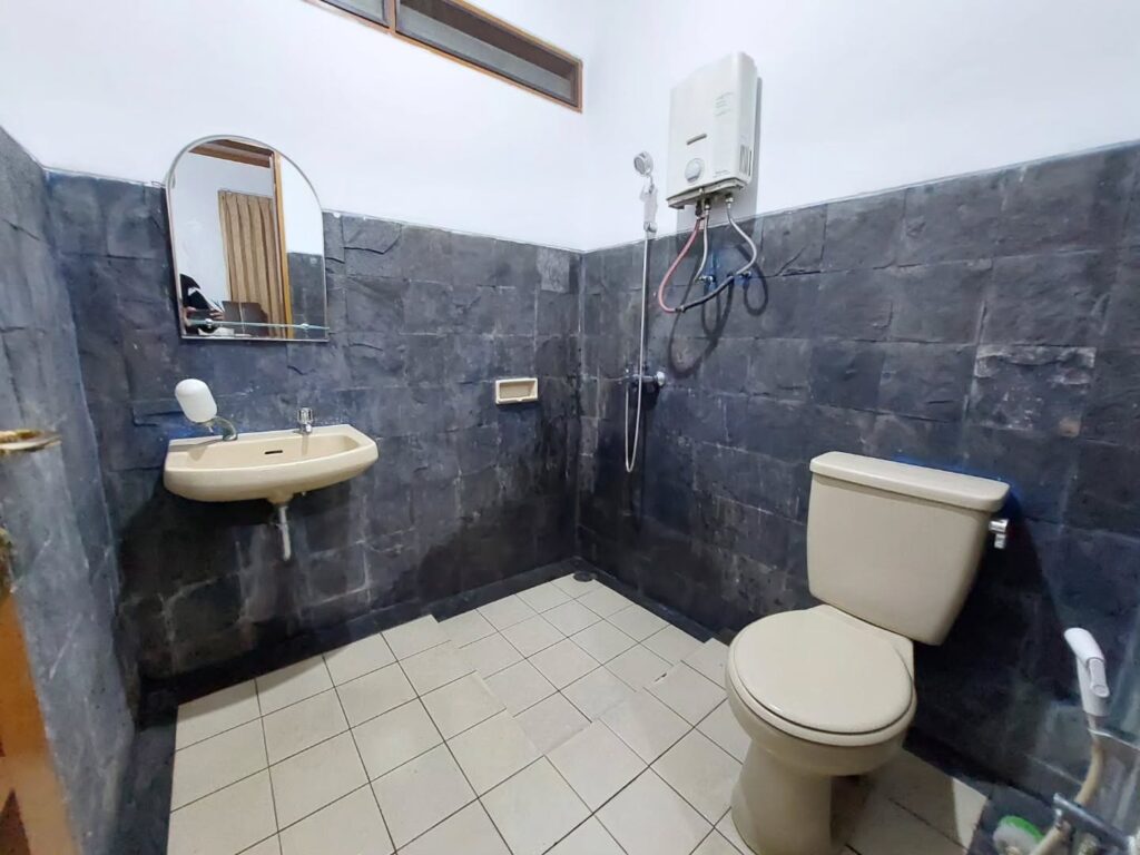 Villa 3 kamar tiper jepang kota bunga puncak5