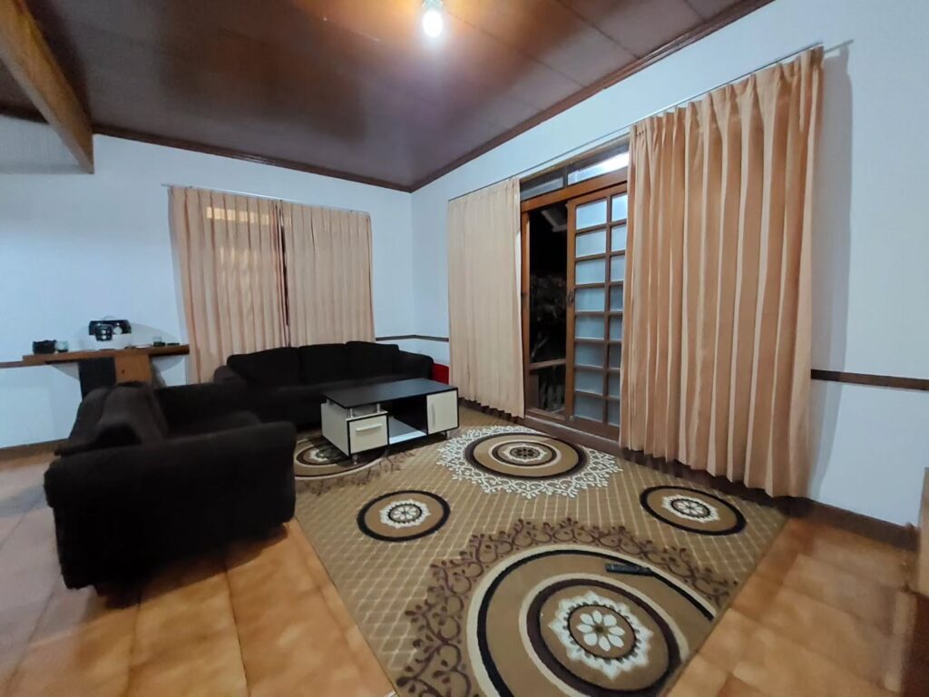 Villa 3 kamar tiper jepang kota bunga puncak9