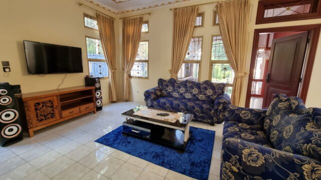 Private Villa Nimmala Puncak 4 kamar (2)