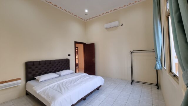 Private Villa Nimmala Puncak 4 kamar (4)
