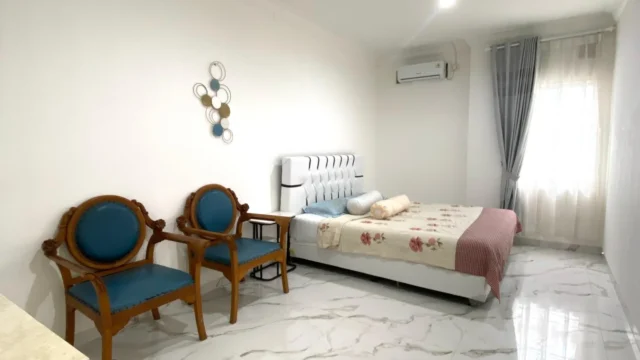 Private Villa Puncak madeline (13)