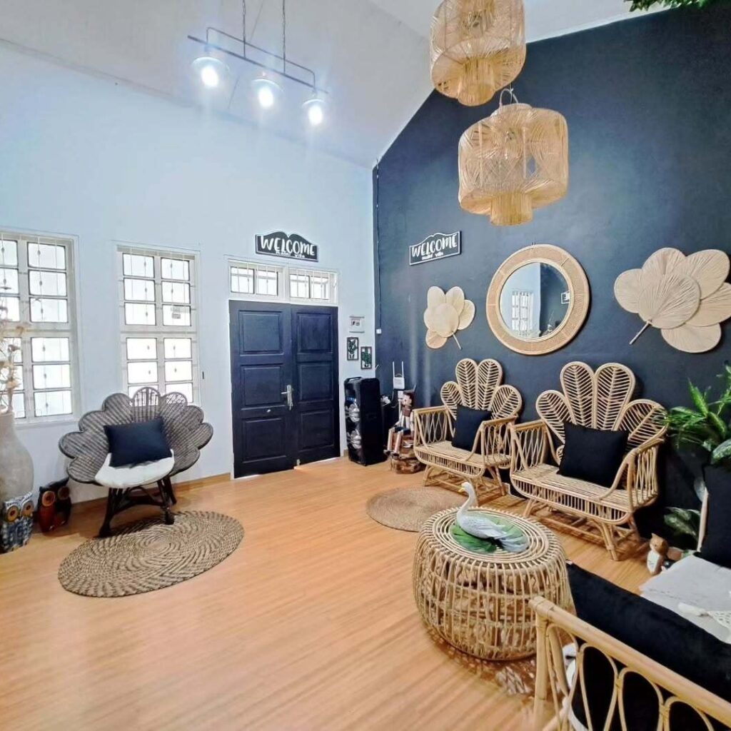 Ruang Keluarga Villa Malini 3 Puncak