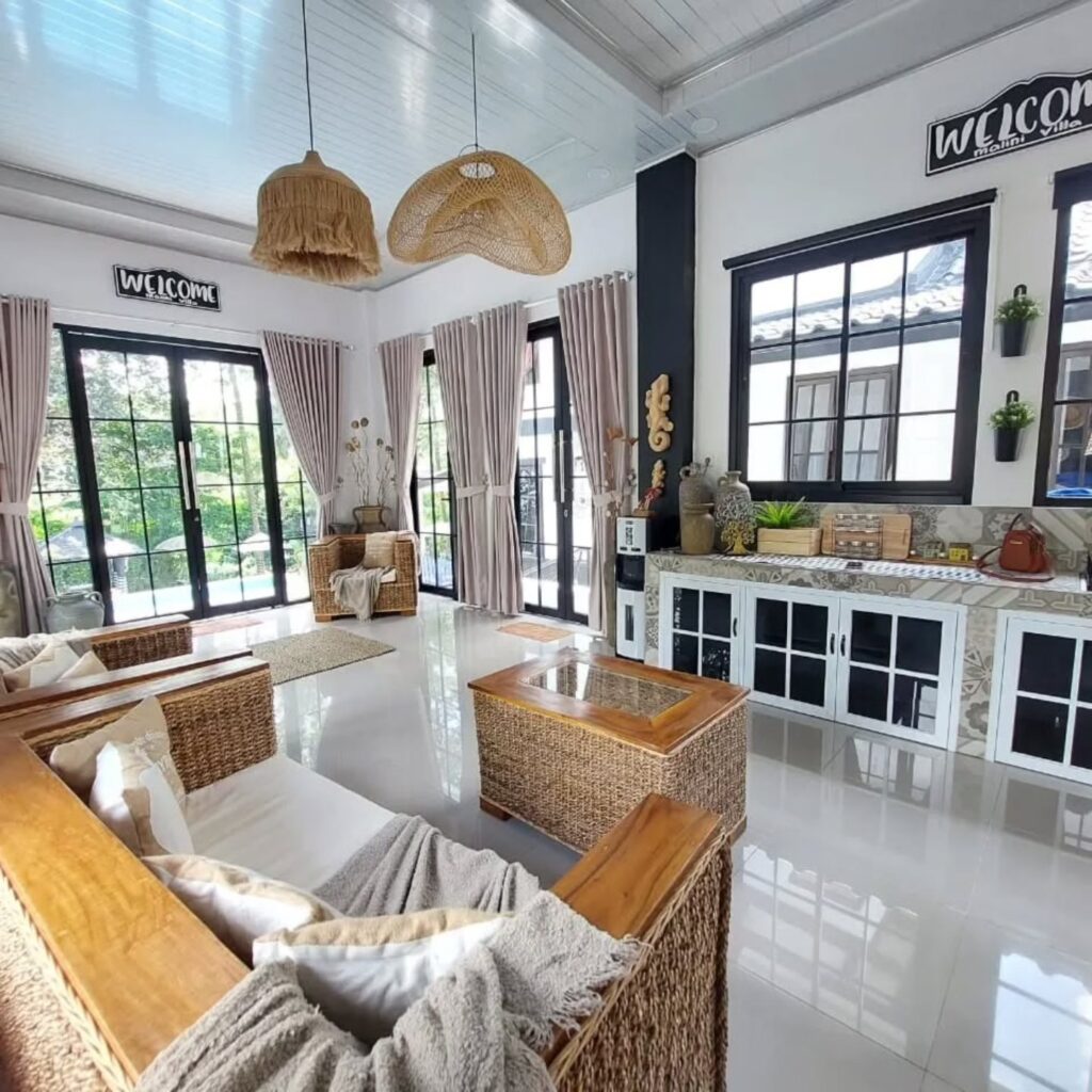 ruang keluarga villa malini 1